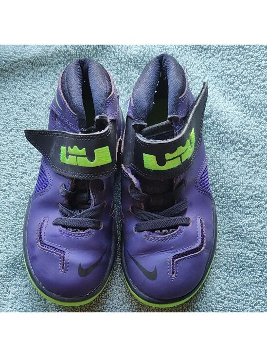 Nike Other - Nike Kids Sneakers in Purple and Neon Green